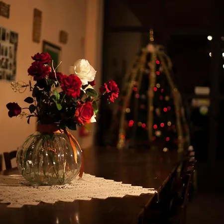 In Einem Bauernhaus, Mit Garten, Haustiere Erlaubt
