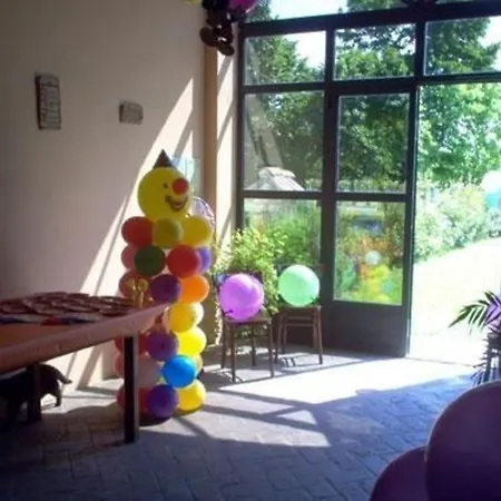 In Einem Bauernhaus, Mit Garten, Haustiere Erlaubt Scandiano