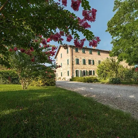 In Einem Bauernhaus, Mit Garten, Haustiere Erlaubt * Скандиано